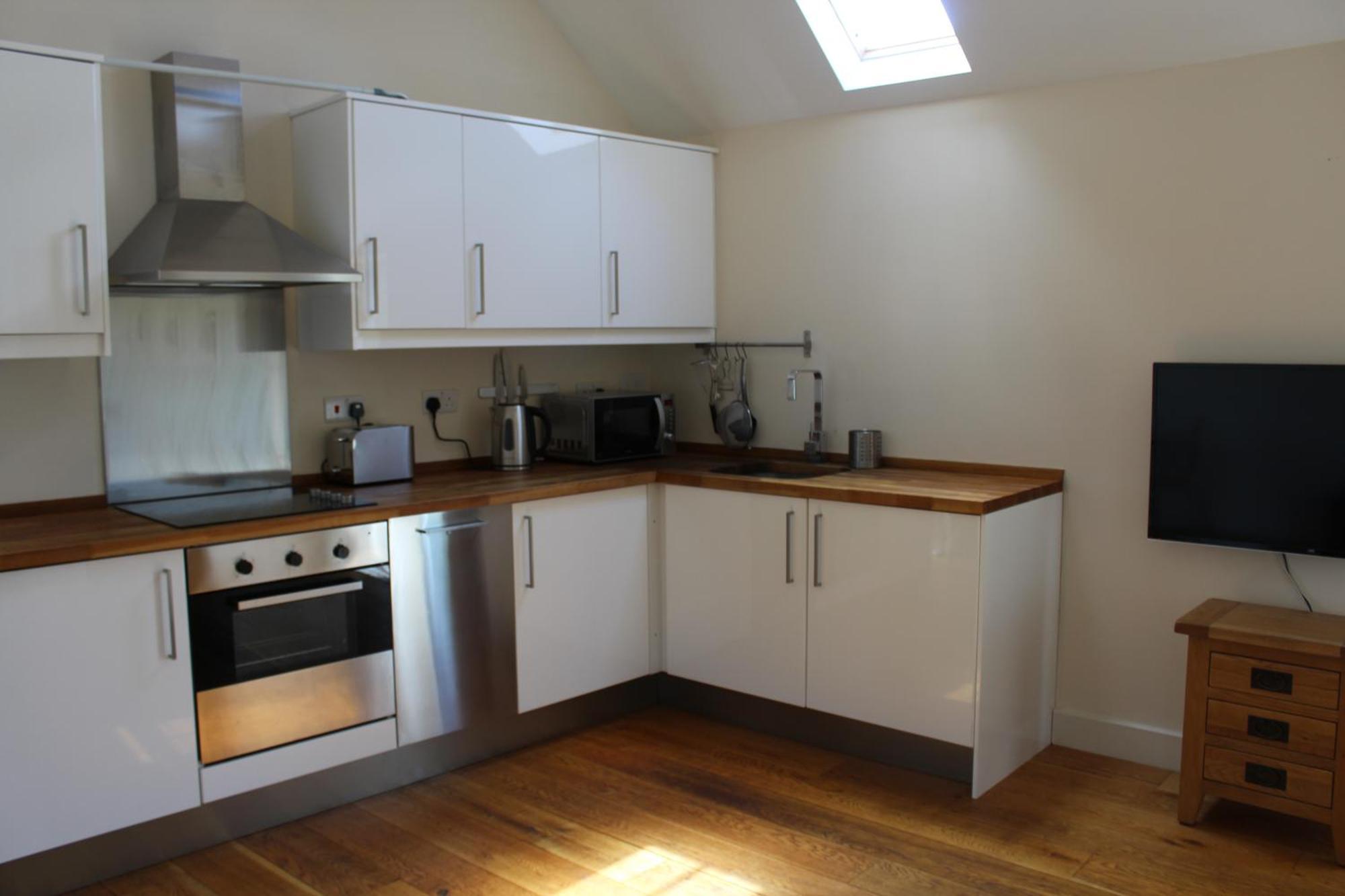 Stratfield Mortimer Little Park Farm Queen Anne Farmhouse & Apartments מראה חיצוני תמונה